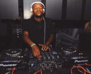 Kabza De Small & DJ Maphorisa ft Vigro Deep – Amapiano mix 2020